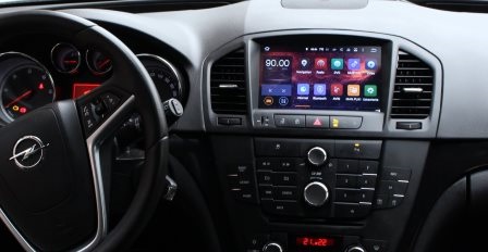 Первые шаги Opel Insignia